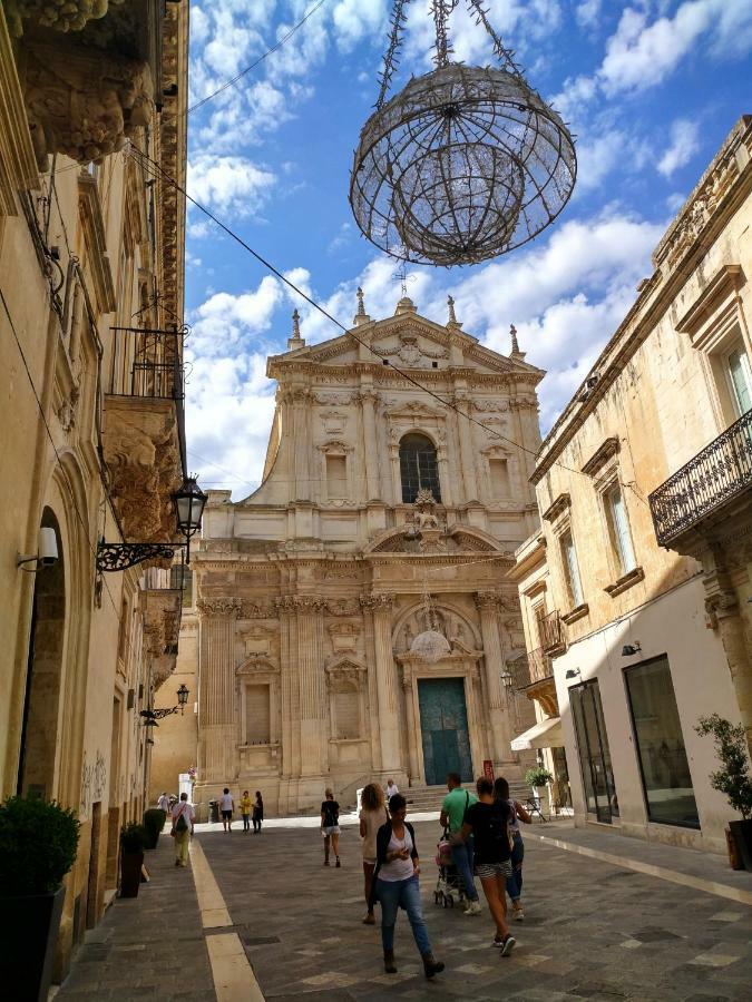 Appartamento Enea Lecce Bagian luar foto